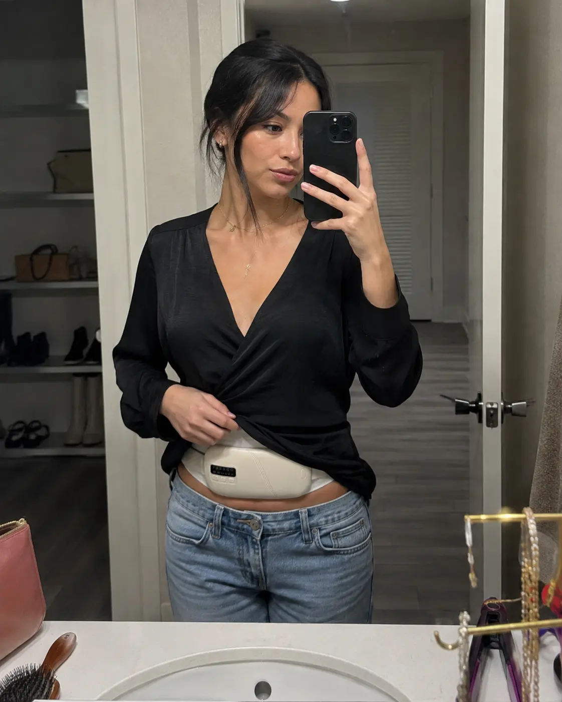 Woman wearing MIRA during her workday